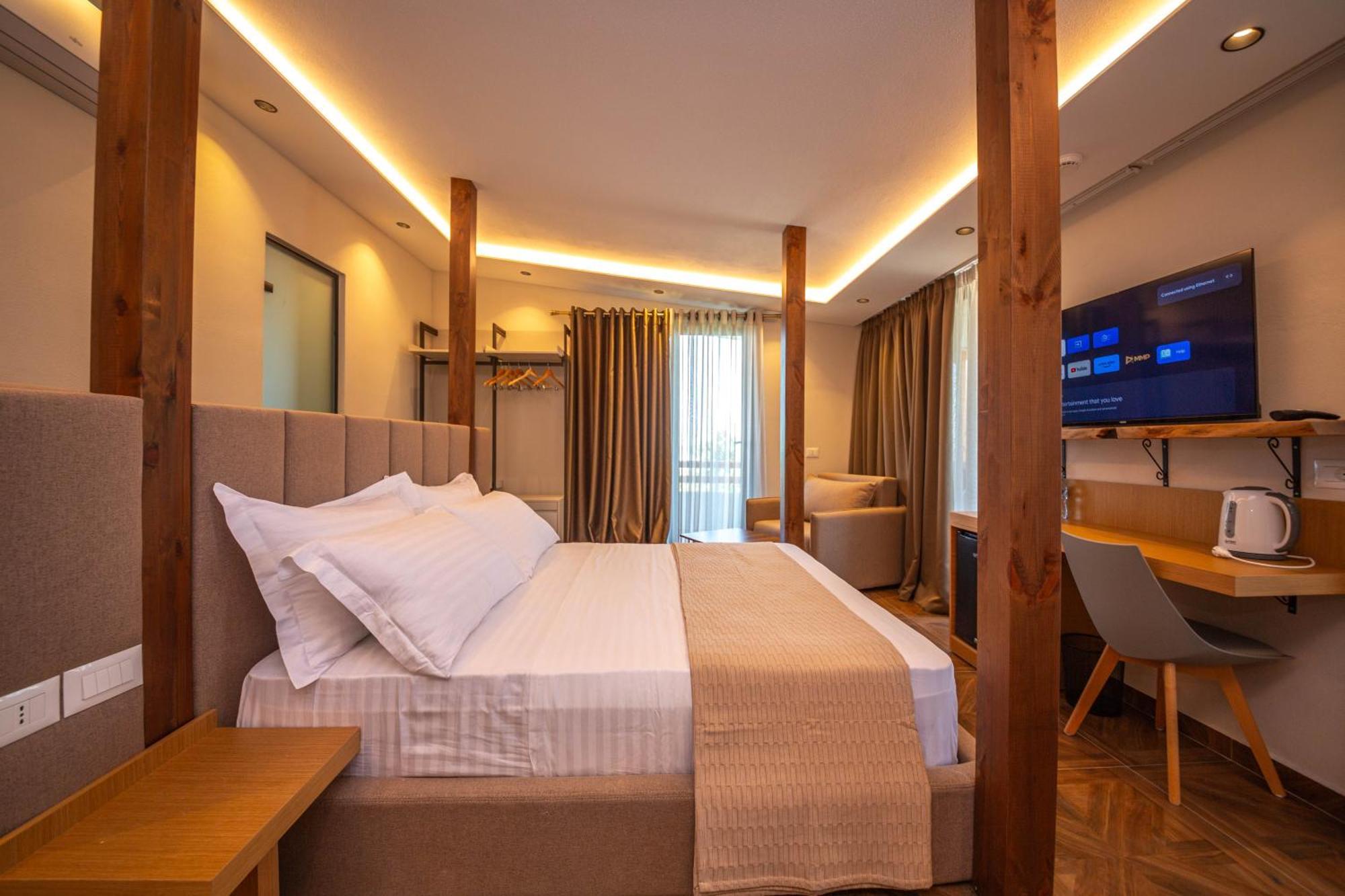 Emara Boutique Hotel Kavaje Eksteriør billede