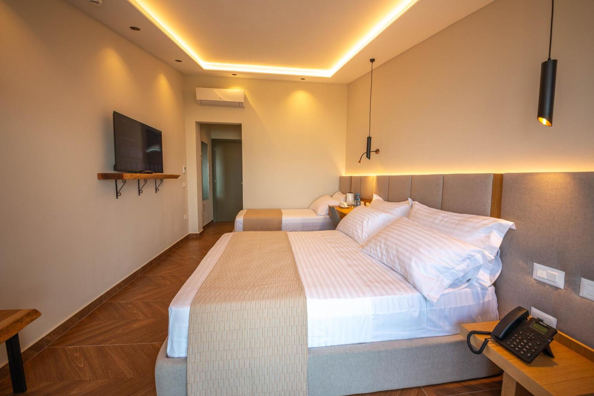 Emara Boutique Hotel Kavaje Eksteriør billede