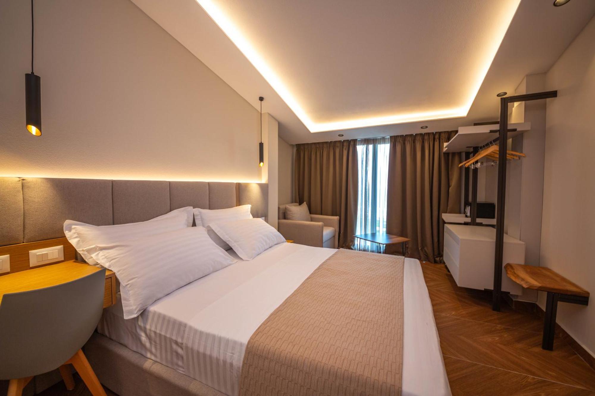Emara Boutique Hotel Kavaje Eksteriør billede