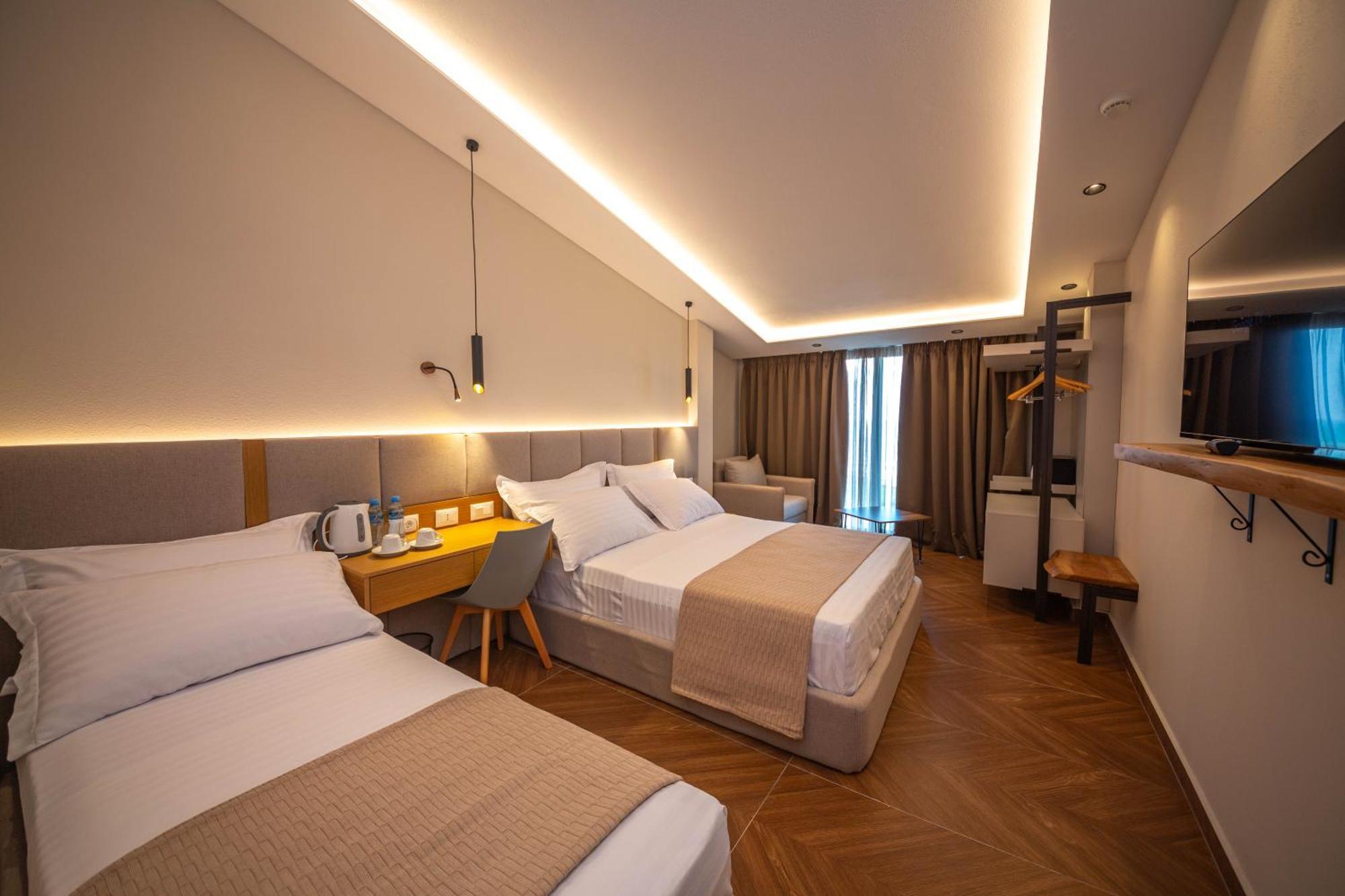 Emara Boutique Hotel Kavaje Eksteriør billede