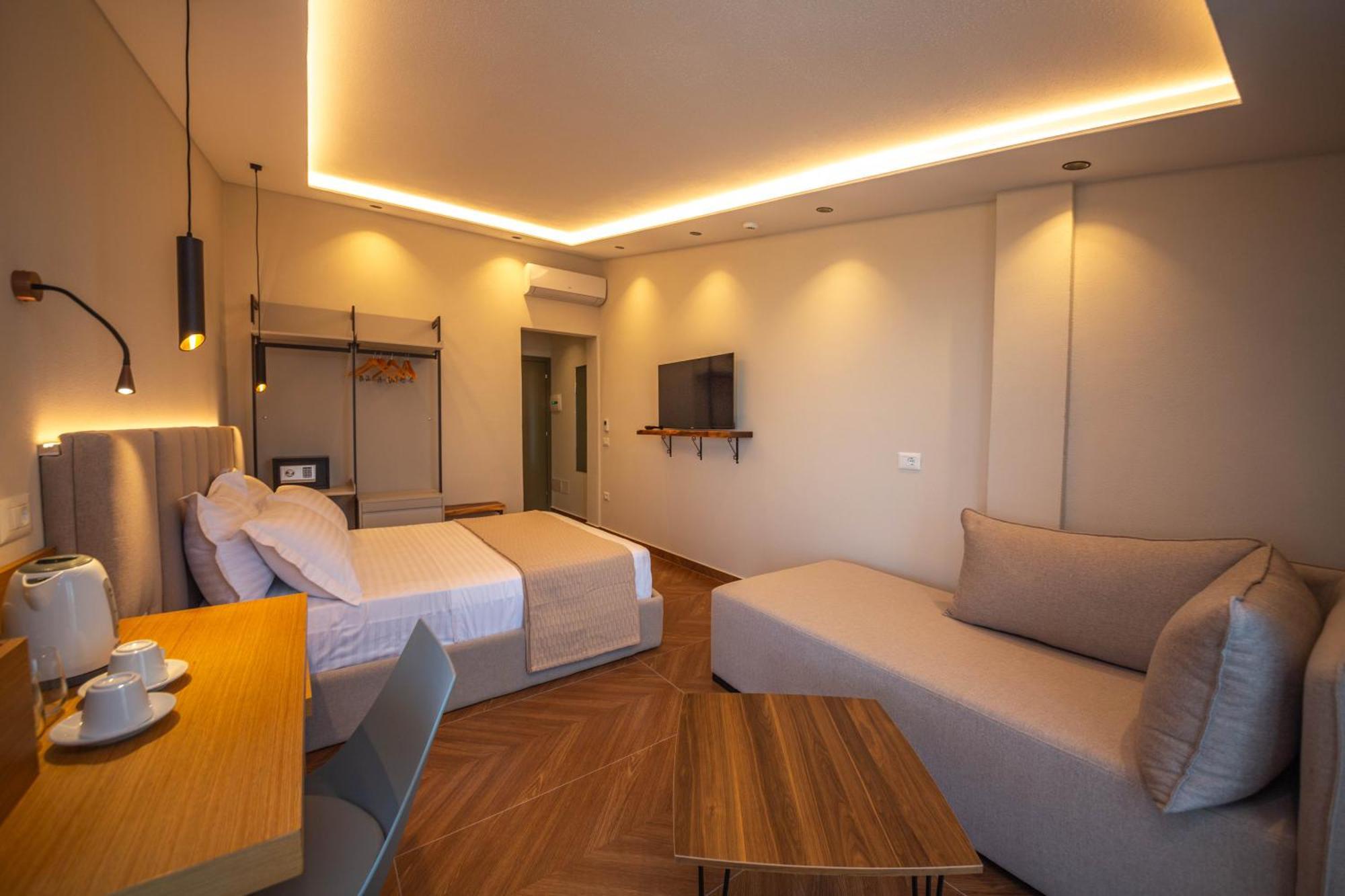 Emara Boutique Hotel Kavaje Værelse billede