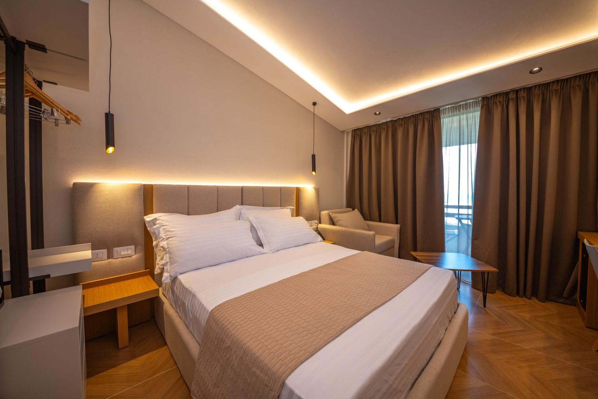 Emara Boutique Hotel Kavaje Eksteriør billede