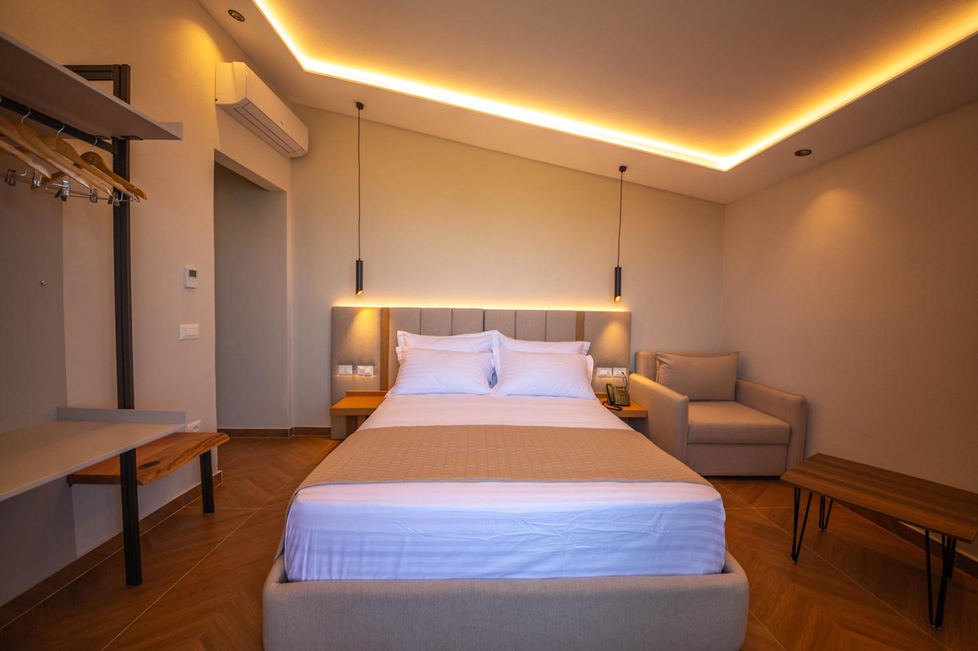 Emara Boutique Hotel Kavaje Værelse billede