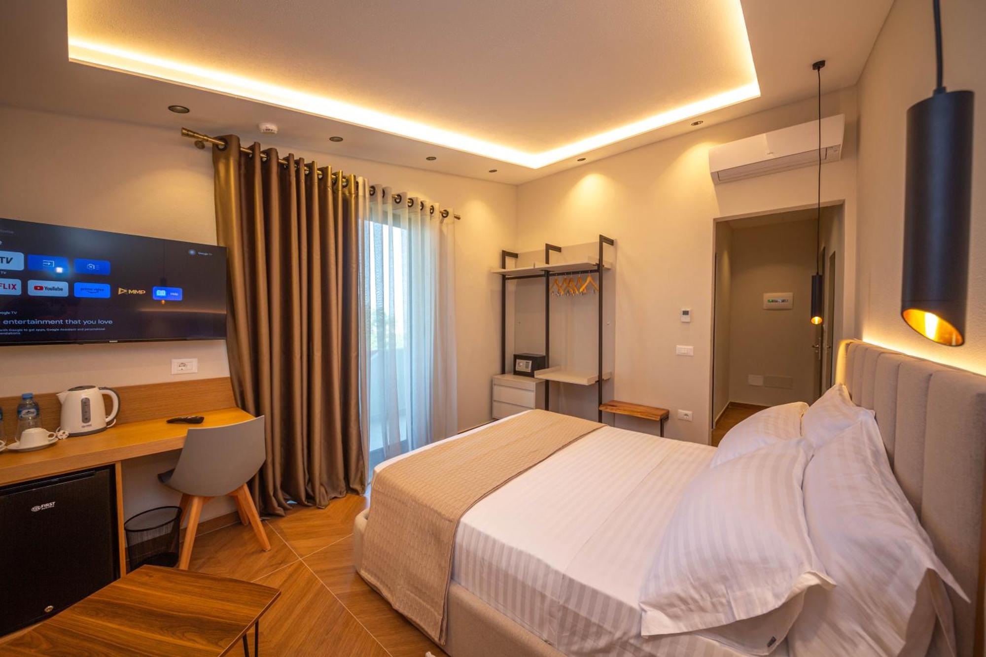 Emara Boutique Hotel Kavaje Værelse billede