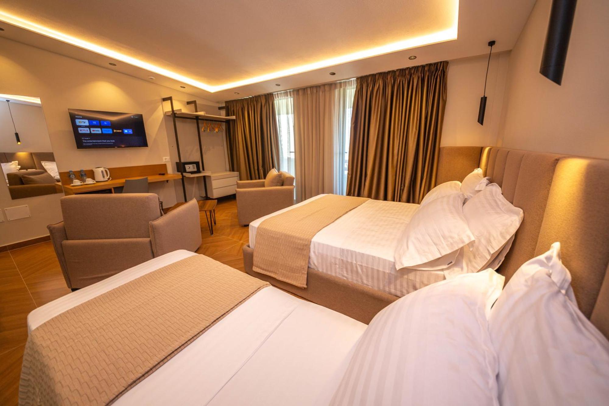Emara Boutique Hotel Kavaje Værelse billede